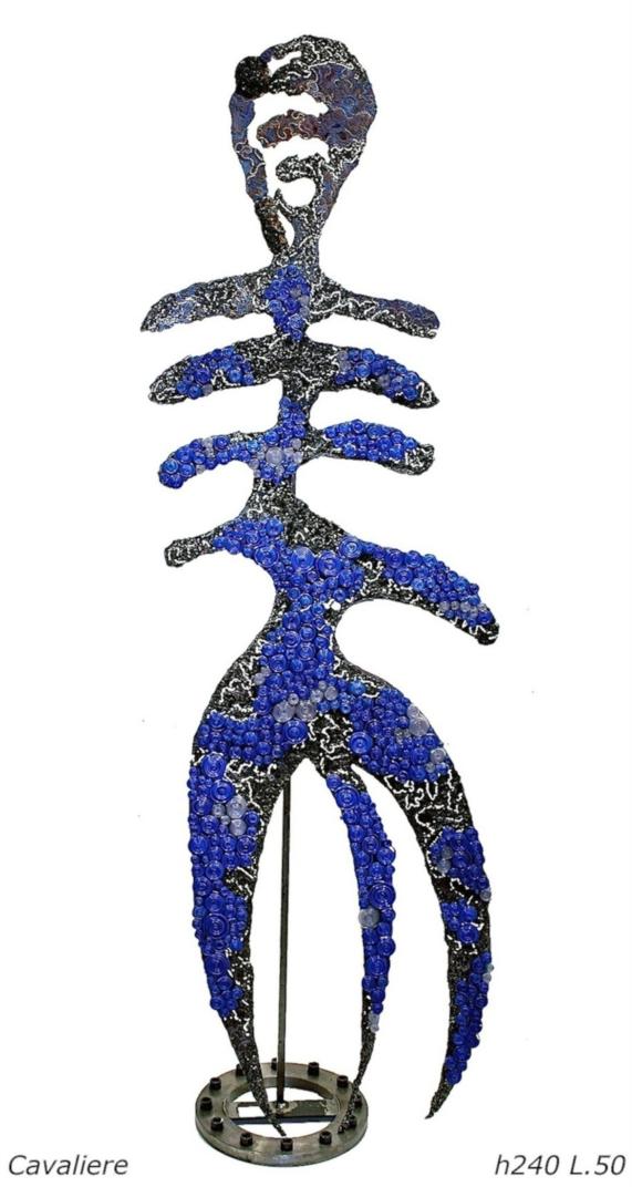 Cavaliere-Knight | iron sculptures 